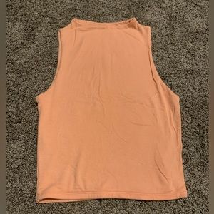 Women tank crop size XS